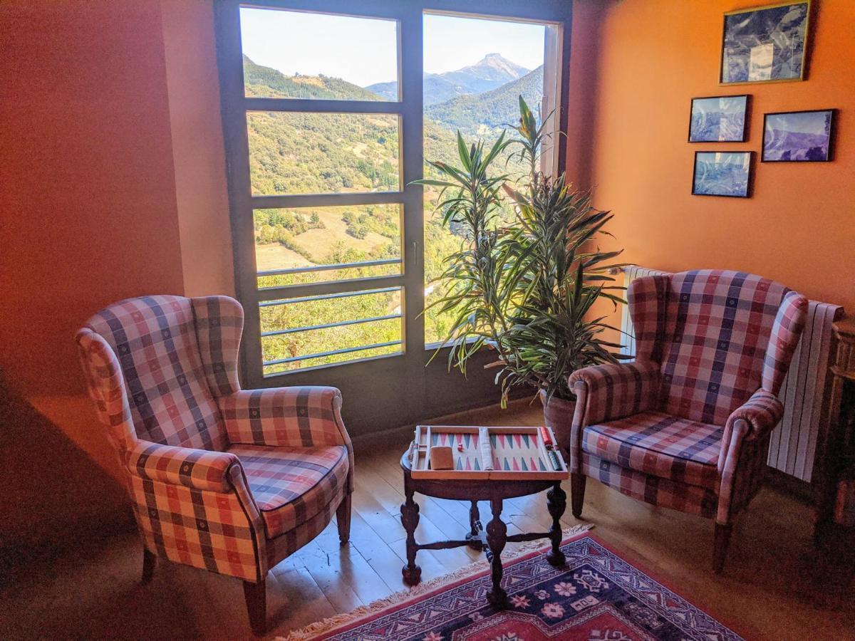 Olmares Terrace Apartment - Picos De Europa Lomena Exterior photo